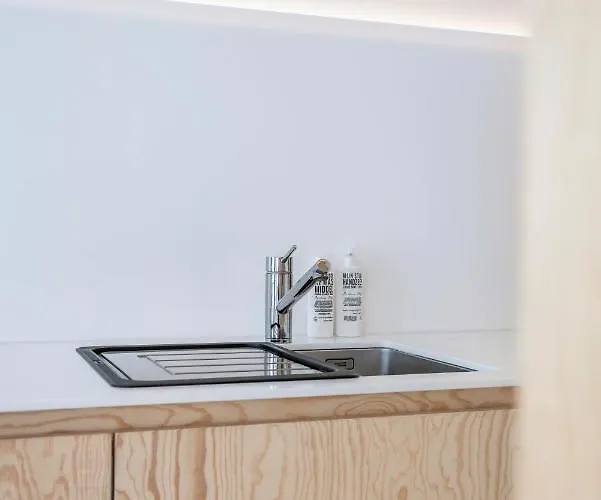 Appartement De Zwemmer - Practical, Optimized App With Garage *