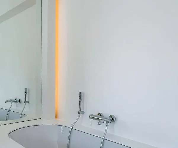 Appartement De Zwemmer - Practical, Optimized App With Garage Ostende