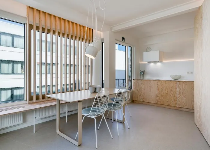 De Zwemmer - Practical, Optimized App With Garage Apartamento Ostend