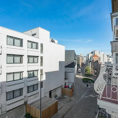 De Zwemmer - Practical, Optimized App With Garage * Ostende