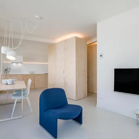 De Zwemmer - Practical, Optimized App With Garage Apartamento